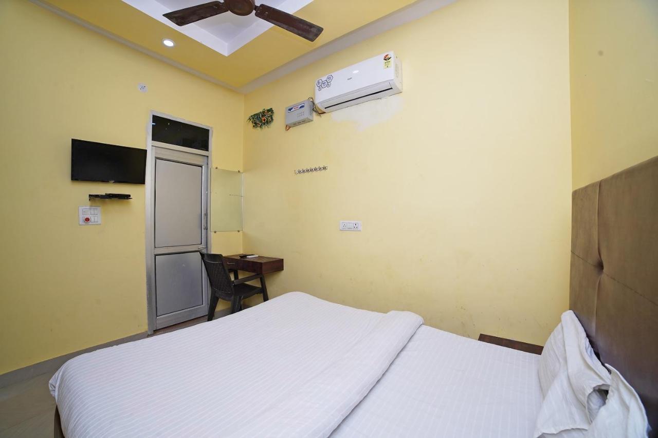 Hotel O Rama Palace Moradabad Εξωτερικό φωτογραφία